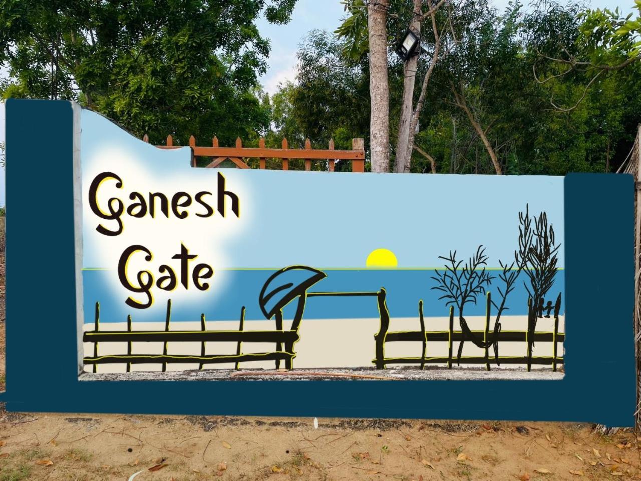 Ganesh Gate Hotel Pottuvil Bagian luar foto